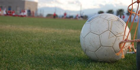 Metropolitan Senior Women's Soccer League : Website by RAMP .